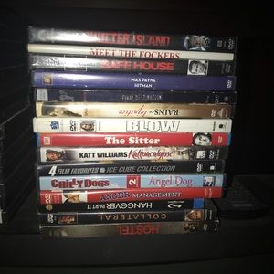 Dvd’s and blue ray’s buy in bulk for discount